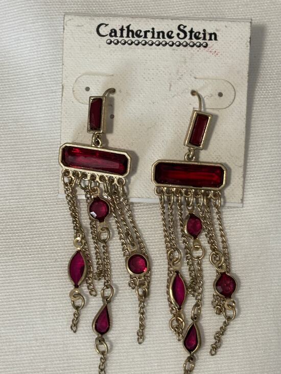 Catherine Stein Jewelry - Catherine Stein Dangle Chandelier Earrings Gold Tone Red New